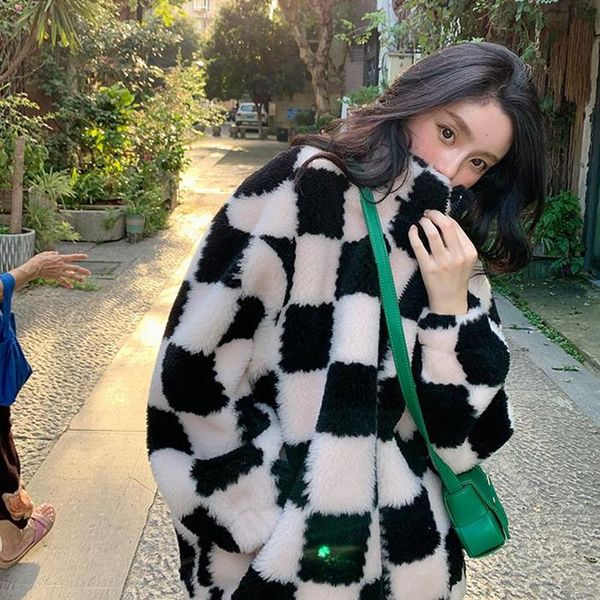 women's wool & blends lamb coat fashion checkerboard lattice oversize 2021 autumn and winter warm thick street wear high quality, Black
women's wool & blends lamb coat fashion checkerboard lattice oversize 2021 autumn and winter warm thick street wear high quality, Black