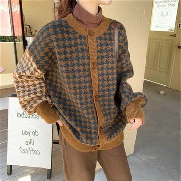 2021 new women winter fashion korea style vintage plaid patchwork long sleeve round neck houndstooth cardigan female casual chic knitwear 5p, White;black
2021 new women winter fashion korea style vintage plaid patchwork long sleeve round neck houndstooth cardigan female casual chic knitwear 5p, White;black