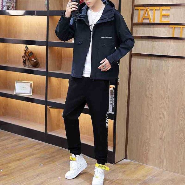 men's jacket autumn casual thin coat 2021 new tooling loose men's fashion, Black;brown
men's jacket autumn casual thin coat 2021 new tooling loose men's fashion, Black;brown