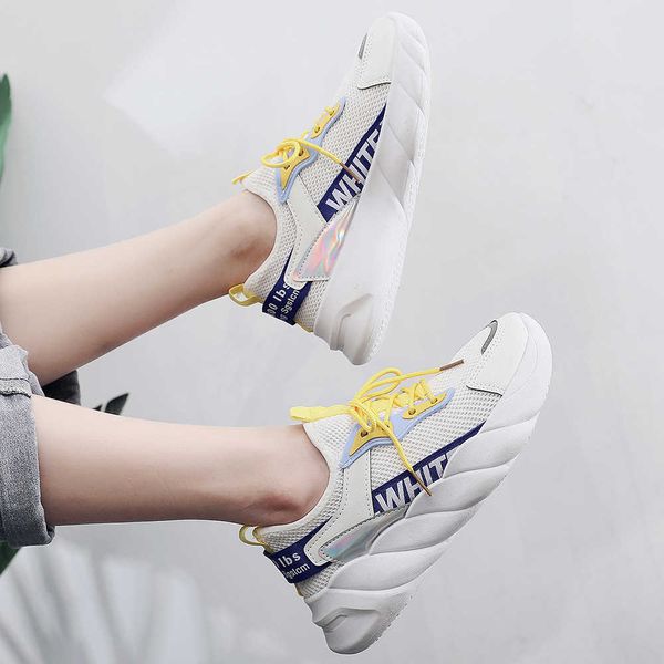 men running shoes fashion korean fashion 2021 summer new flying woven breathable running women's casual shoes traniers sneakers
men running shoes fashion korean fashion 2021 summer new flying woven breathable running women's casual shoes traniers sneakers