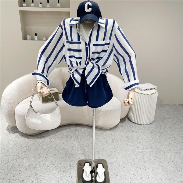 women's tracksuits clothing summer 2021 blue stripe loose shirt + elastic waist lace up casual shorts pantst two piece set, Gray
women's tracksuits clothing summer 2021 blue stripe loose shirt + elastic waist lace up casual shorts pantst two piece set, Gray