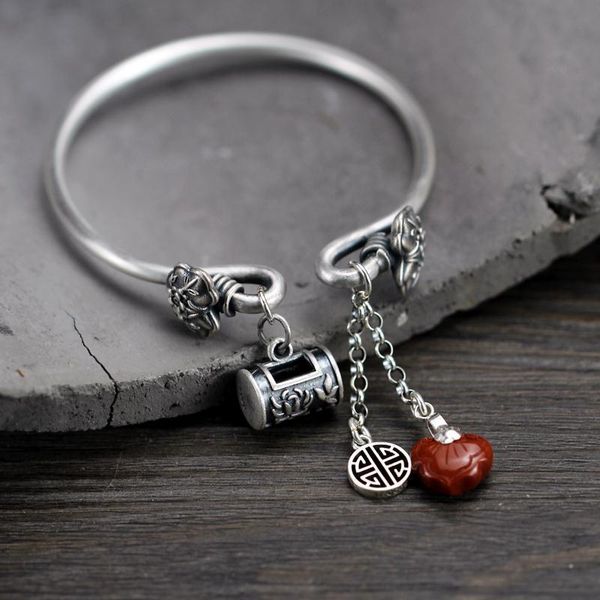 charm bracelets 925 sterling anemone bracelet retro old money bag ethnic antique for women quick delivery, Golden;silver
charm bracelets 925 sterling anemone bracelet retro old money bag ethnic antique for women quick delivery, Golden;silver