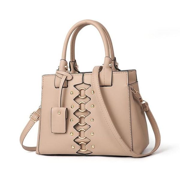 evening bags 2021 ladies handbag pu soft leather simple woman bag large capacity shoulder fashion designer messenger
evening bags 2021 ladies handbag pu soft leather simple woman bag large capacity shoulder fashion designer messenger