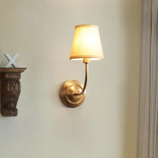 wall lamp european copper body american living room bedroom bedside single light fabric aisle entrance staircase
wall lamp european copper body american living room bedroom bedside single light fabric aisle entrance staircase