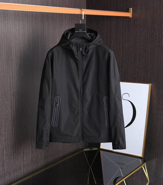 designer spring and autumn men's jacket, casual cardigan, street fashion hoodie, close fitting comfortable coat, Black;brown
designer spring and autumn men's jacket, casual cardigan, street fashion hoodie, close fitting comfortable coat, Black;brown