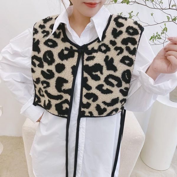 bow ties sitonjwly warm fake collars for women vintage printed shoulder wrap false collar female small vest shirt detachable, Black;gray
bow ties sitonjwly warm fake collars for women vintage printed shoulder wrap false collar female small vest shirt detachable, Black;gray