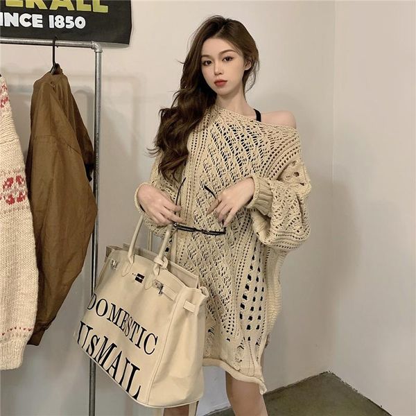 women's sweaters autumn / winter 2021, retro solid color knitted sweater, large size, hollow out, round neck long sleeve top, White;black
women's sweaters autumn / winter 2021, retro solid color knitted sweater, large size, hollow out, round neck long sleeve top, White;black