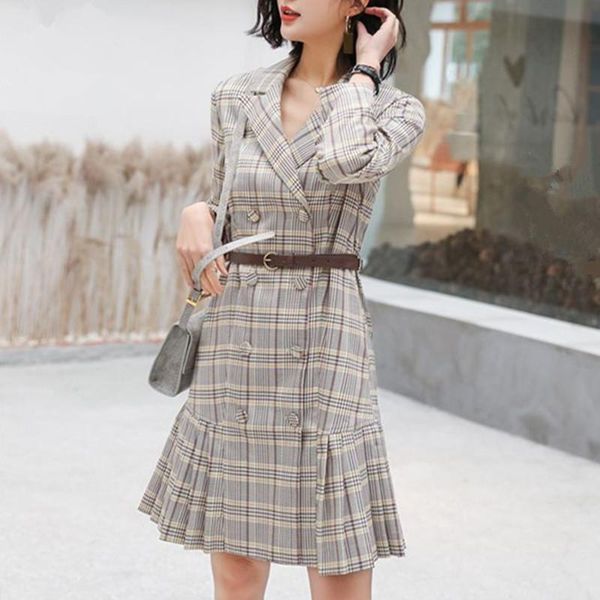 casual dresses vintage plaid dress women long sleeve spring fall fashion button pleated mini blazer elegant office ladies with belt, Black;gray
casual dresses vintage plaid dress women long sleeve spring fall fashion button pleated mini blazer elegant office ladies with belt, Black;gray