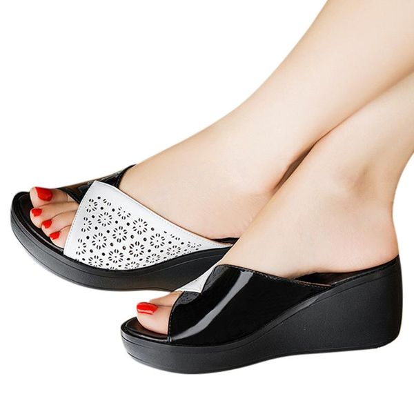 dress shoes sandals woman splicing color mesh flower hole high heel platform slides casual fashion women summer, Black
dress shoes sandals woman splicing color mesh flower hole high heel platform slides casual fashion women summer, Black