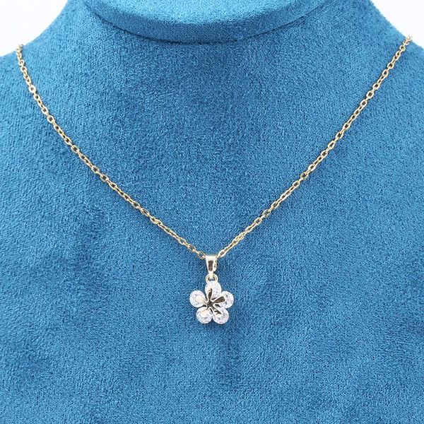 pendant necklaces crystal flower clavicle chain necklace jewelry gift for women gold color rhinestone, Silver
pendant necklaces crystal flower clavicle chain necklace jewelry gift for women gold color rhinestone, Silver