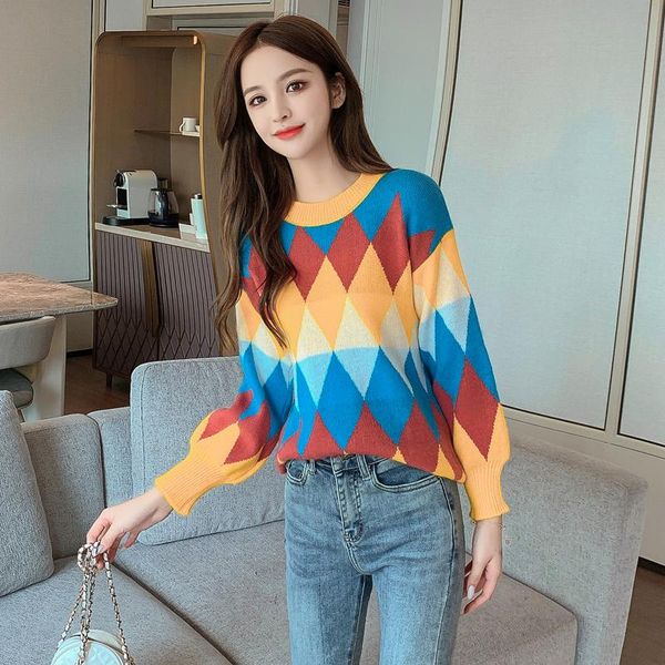 women's sweaters autumn and winter 2021, long sleeve loose knitted sweater, plaid color matching warm simple large fashion, White;black
women's sweaters autumn and winter 2021, long sleeve loose knitted sweater, plaid color matching warm simple large fashion, White;black