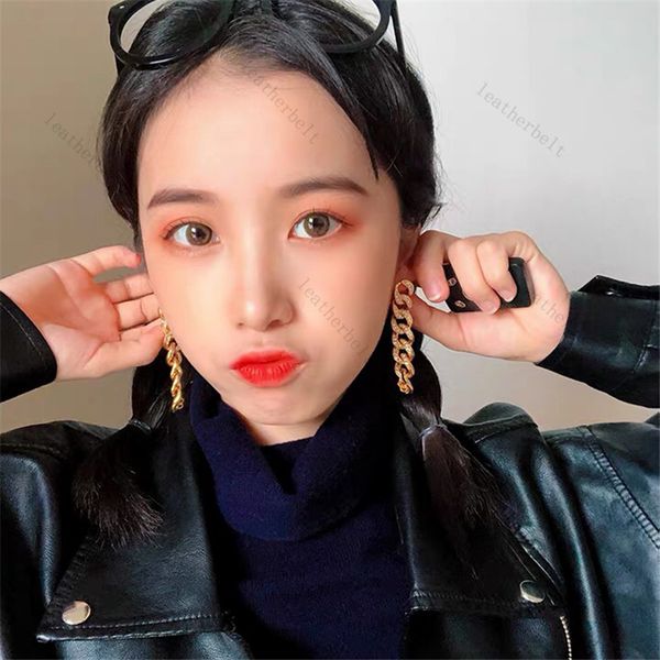 chain tassels charm diamond inlay ear pendant shiny design gold plated earring womens party ears jewelry, Golden
chain tassels charm diamond inlay ear pendant shiny design gold plated earring womens party ears jewelry, Golden