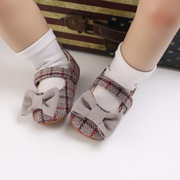 first walkers 2021 baby girls princess shoes bow spring autumn toddlers prewalkers striped infant soft bottom 0-18m
first walkers 2021 baby girls princess shoes bow spring autumn toddlers prewalkers striped infant soft bottom 0-18m