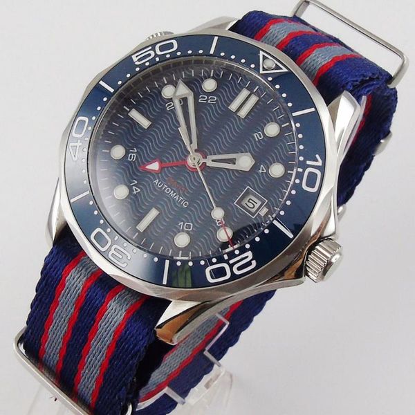 wristwatches 41mm automatic men watch gmt self winding movement sapphire glass rotating bezel nylon strap, Slivery;brown
wristwatches 41mm automatic men watch gmt self winding movement sapphire glass rotating bezel nylon strap, Slivery;brown