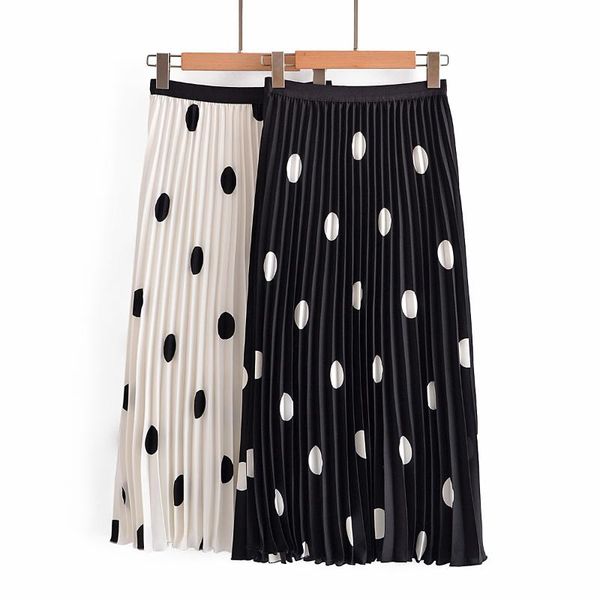 skirts 2021 woman high waist pleated skirt women dot print casual fashion mujer faldas femme jupe streetwear, Black
skirts 2021 woman high waist pleated skirt women dot print casual fashion mujer faldas femme jupe streetwear, Black