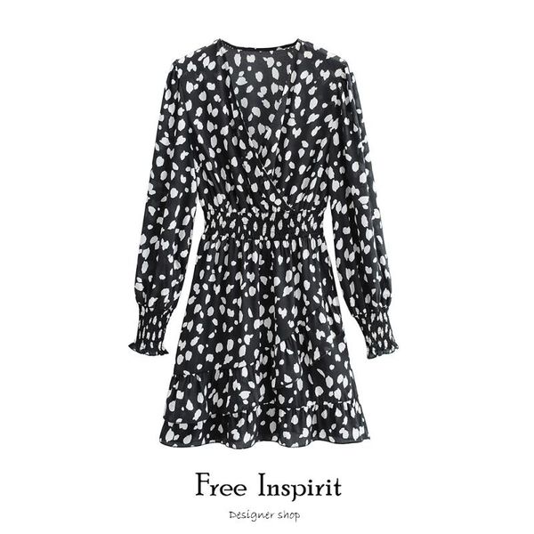 casual dresses inspirit autumn style women's dress full sleeve loose elastic waist v-neck prints knee-length, Black;gray
casual dresses inspirit autumn style women's dress full sleeve loose elastic waist v-neck prints knee-length, Black;gray