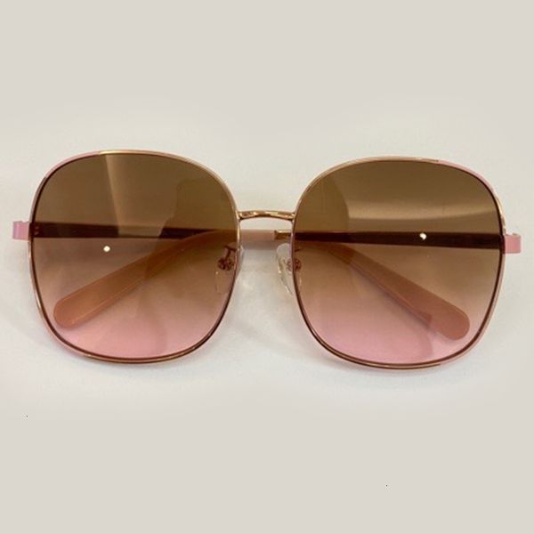 luxury 2021 new sunglasses women men with vintage metal frame brand sun glasses uv400 i1br, White;black
luxury 2021 new sunglasses women men with vintage metal frame brand sun glasses uv400 i1br, White;black