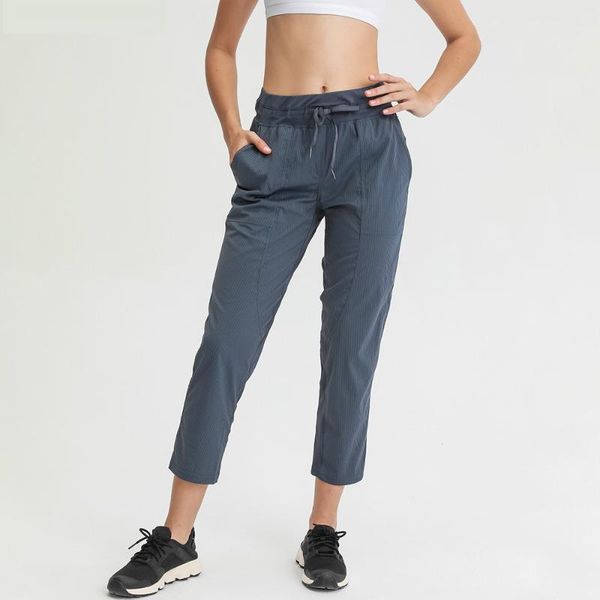 stripe mid waist drawstring sport gym joggers women loose fit fitness workout joggers with pocket leisure sweatpants, White;red
stripe mid waist drawstring sport gym joggers women loose fit fitness workout joggers with pocket leisure sweatpants, White;red