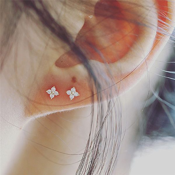 New 100% Ear Sterling Silver Cute Girl 925 Jewelry Stud Cz Tiny Flower Flower Women Minimalist Small Stud Earrings For Women Z4 Sawgr, Golden
New 100% Ear Sterling Silver Cute Girl 925 Jewelry Stud Cz Tiny Flower Flower Women Minimalist Small Stud Earrings For Women Z4 Sawgr, Golden