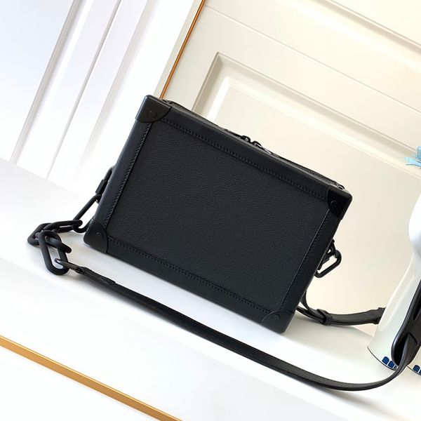 2021 new style backpack 44478leather the details of the handmade edges are exquisite interior slot pocket genuine leather, Black
2021 new style backpack 44478leather the details of the handmade edges are exquisite interior slot pocket genuine leather, Black