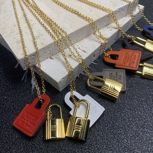 leather double lock pendant necklace for women luxury brand deisgner orange blue red white black gray necklace elegant trendy x0707, Silver
leather double lock pendant necklace for women luxury brand deisgner orange blue red white black gray necklace elegant trendy x0707, Silver
