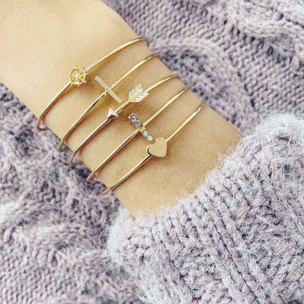 bangle european american bracelet simple metal heart arrow open-ended suit 5 piece set gifts for women fashion jewelry, Black
bangle european american bracelet simple metal heart arrow open-ended suit 5 piece set gifts for women fashion jewelry, Black