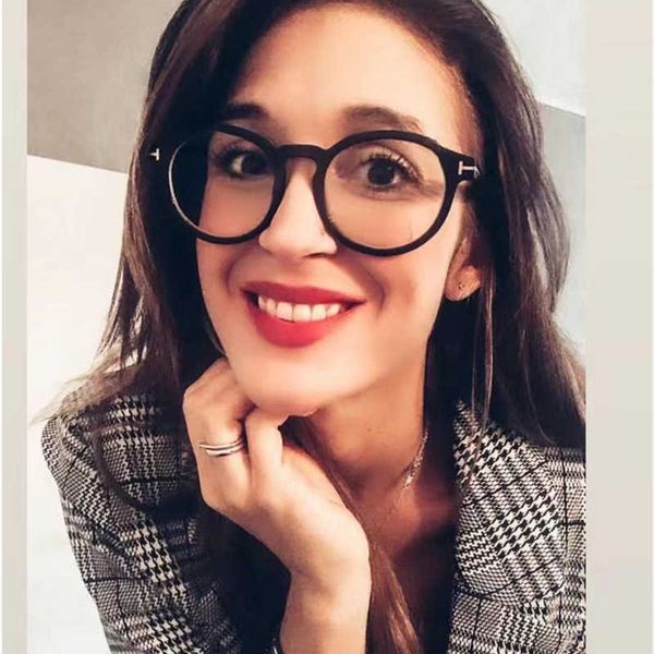 fashion women round big optical glasses frame 52-21-145 imported black tortoise plank fullrim for prescripiton eyewear sunglasses goggles fu
fashion women round big optical glasses frame 52-21-145 imported black tortoise plank fullrim for prescripiton eyewear sunglasses goggles fu
