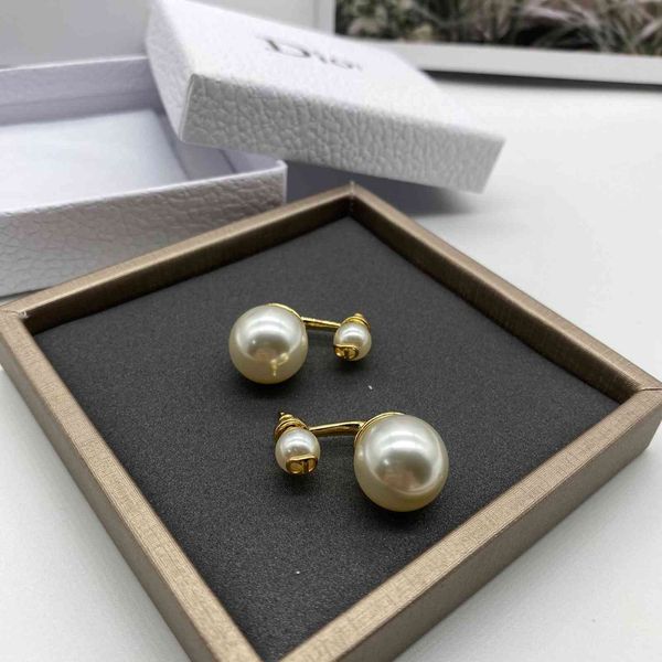 letter inlaid with diamond pearl earrings french advanced feeling net red tassel earrings girl black friday deals, Golden
letter inlaid with diamond pearl earrings french advanced feeling net red tassel earrings girl black friday deals, Golden