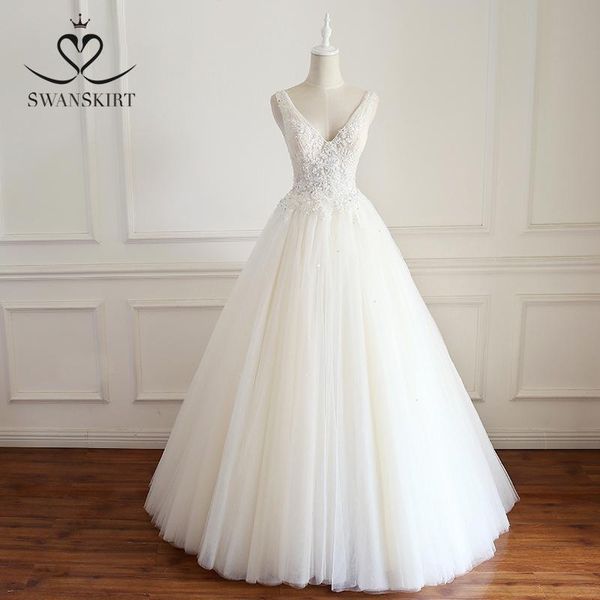 other wedding dresses classic beaded appliques v-neck sleeveless backless a-line princess swansarah a269 bride gown vestido de noiva, White
other wedding dresses classic beaded appliques v-neck sleeveless backless a-line princess swansarah a269 bride gown vestido de noiva, White
