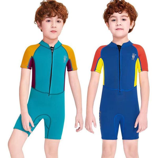 swim wear 2.5mm neoprene wetsuits kids swimwears diving suits short sleeves boys girls surfing children rash guards snorkel one pieces
swim wear 2.5mm neoprene wetsuits kids swimwears diving suits short sleeves boys girls surfing children rash guards snorkel one pieces