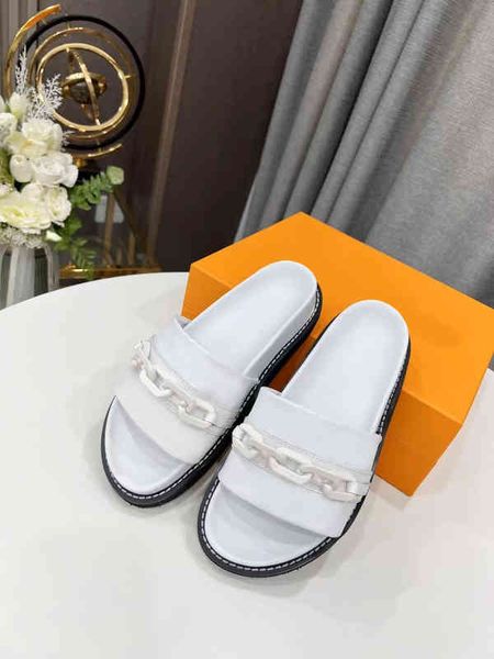 sandal slides women shoe foam runner slipper mens flip flops for men flop stylish classics male slippers sandals ladies size 35-45 220119, Black
sandal slides women shoe foam runner slipper mens flip flops for men flop stylish classics male slippers sandals ladies size 35-45 220119, Black