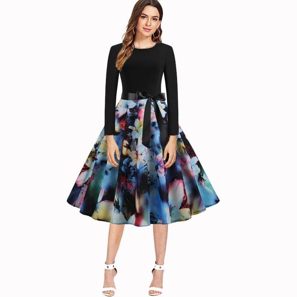 casual dresses explosion models 2021 foreign trade women's retro long-sleeved round neck large pen print dress, Black;gray
casual dresses explosion models 2021 foreign trade women's retro long-sleeved round neck large pen print dress, Black;gray