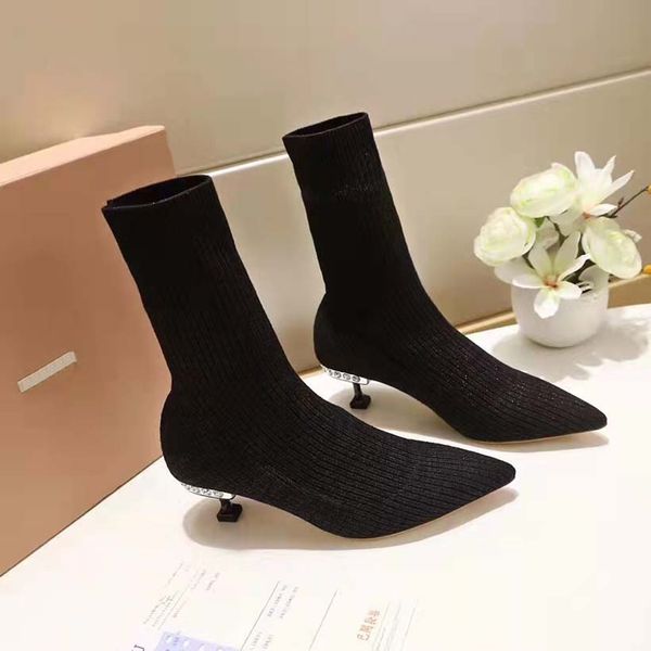 fashion women boots microfiber leather thick heel high heels autumn and winter side zipper pointed party shoes temperament ladies boot, Black
fashion women boots microfiber leather thick heel high heels autumn and winter side zipper pointed party shoes temperament ladies boot, Black