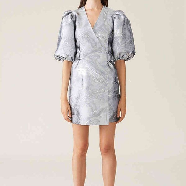 casual dresses early autumn women v-neck glittering wrap mini dress ladies jacquard puff sleeve sashes robe fita, Black;gray
casual dresses early autumn women v-neck glittering wrap mini dress ladies jacquard puff sleeve sashes robe fita, Black;gray