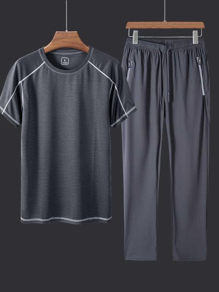 men's pants long ice silk suit sports straight tube summer loose thin dad's middle-aged and elderly, Black
men's pants long ice silk suit sports straight tube summer loose thin dad's middle-aged and elderly, Black