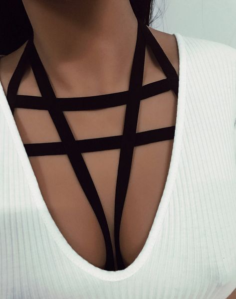 feitong gothic women hollow out elastic cage bandage gladiator shoe holder bra bustier harnas crop # l2, Black;white
feitong gothic women hollow out elastic cage bandage gladiator shoe holder bra bustier harnas crop # l2, Black;white