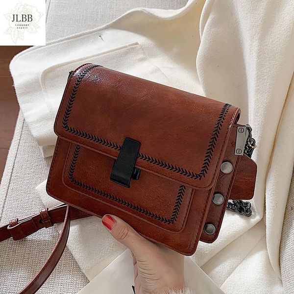 cross body vintage chain pu leather crossbody bags for women 2021 small shoulder messenger bag special lock design female travel handbags
cross body vintage chain pu leather crossbody bags for women 2021 small shoulder messenger bag special lock design female travel handbags