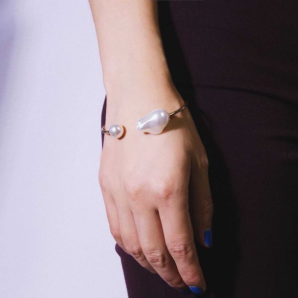 jewelry personality versatile geometric handpiece baroque shaped pearl temperament bracelet female, Silver
jewelry personality versatile geometric handpiece baroque shaped pearl temperament bracelet female, Silver