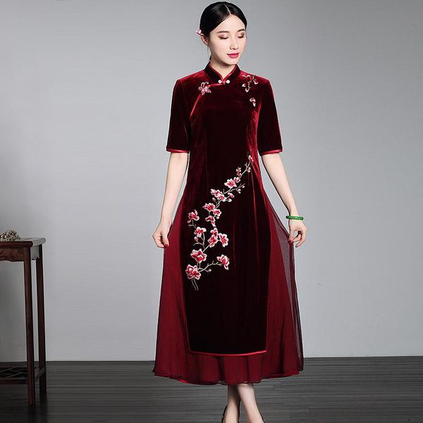 ethnic clothing daily embroidery cheongsam chinese wind restoring ancient ways is long mr black woman dress, Red
ethnic clothing daily embroidery cheongsam chinese wind restoring ancient ways is long mr black woman dress, Red