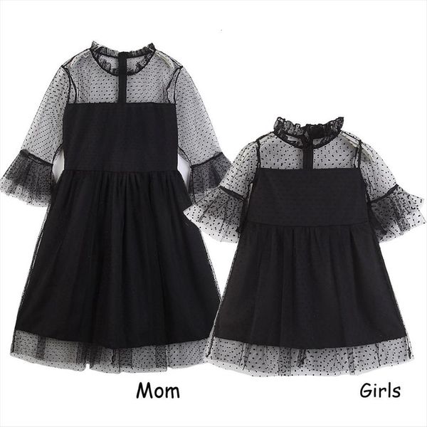 parent child outfit summer girl dresses girls princess mother and daughter clothes black lace mesh, Red;yellow
parent child outfit summer girl dresses girls princess mother and daughter clothes black lace mesh, Red;yellow