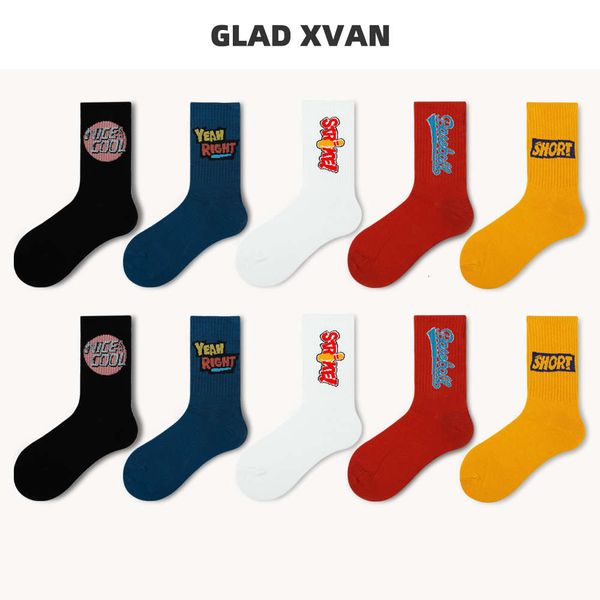 2021 spring and summer new cotton street english personalized fashion socks sports medium tube men's women's, Black
2021 spring and summer new cotton street english personalized fashion socks sports medium tube men's women's, Black