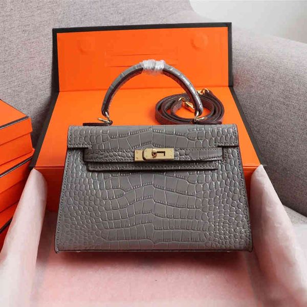 designer handbags paul herme leather women's bag alligator second generation kellys bag mini one shoulder messenger bag leather platinu
designer handbags paul herme leather women's bag alligator second generation kellys bag mini one shoulder messenger bag leather platinu