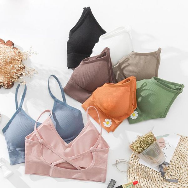bras 1 pcs u-shaped beauty back strap bra daisy decor seamless wrapped chest sports vest underwear soft breathable, Red;black
bras 1 pcs u-shaped beauty back strap bra daisy decor seamless wrapped chest sports vest underwear soft breathable, Red;black