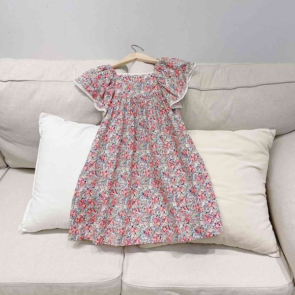 / 2021 spring summer girl's pink print big fly sleeve dress pastoral skirt, Black;gray
/ 2021 spring summer girl's pink print big fly sleeve dress pastoral skirt, Black;gray