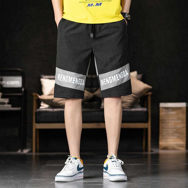 mens summer shorts pattern letter knee length black elastic waist patchwork short homme ete sport short with poacket 3xl 210601, White;black
mens summer shorts pattern letter knee length black elastic waist patchwork short homme ete sport short with poacket 3xl 210601, White;black