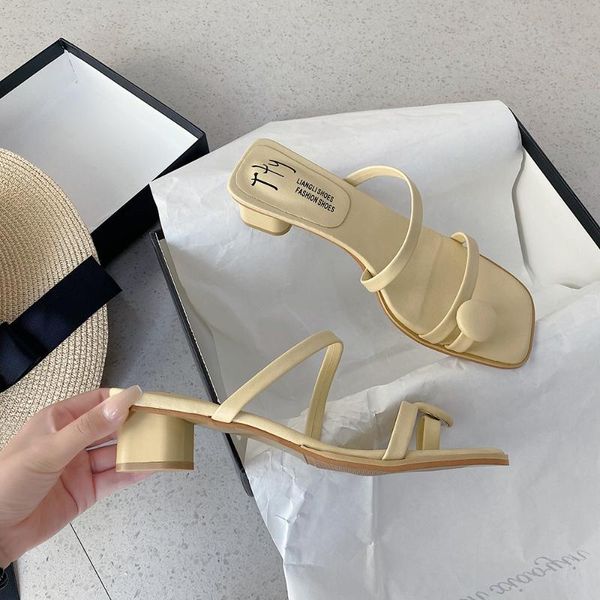 slippers ladies casual fairy style women simple word with thick heel temperament flip flops gold sandals, Black
slippers ladies casual fairy style women simple word with thick heel temperament flip flops gold sandals, Black