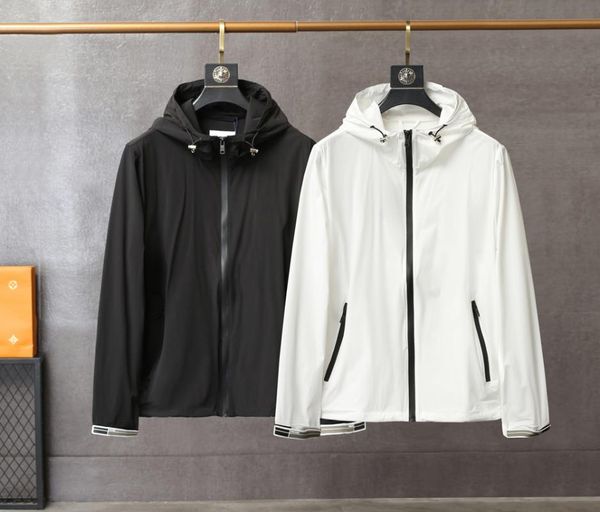 men's jackets 2021 jacket summer thin hooded sun protection fashion casual style waterproof fabric, Black;brown
men's jackets 2021 jacket summer thin hooded sun protection fashion casual style waterproof fabric, Black;brown
