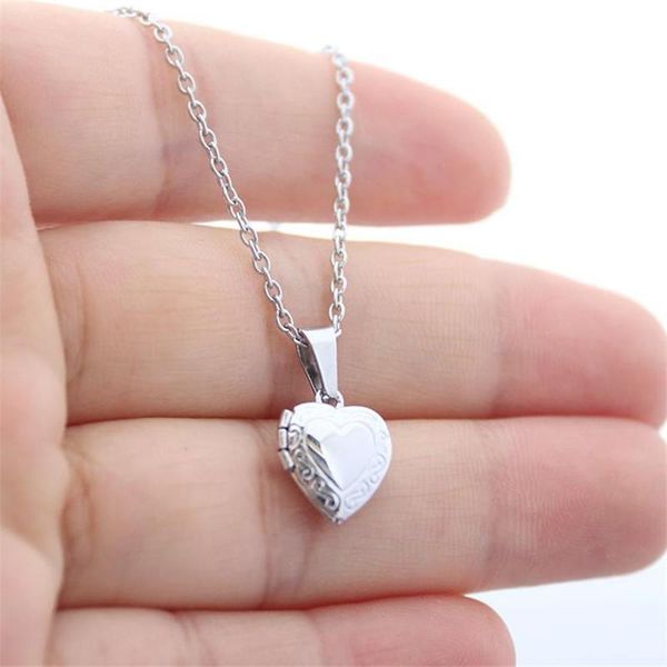 pendant necklaces stainless steel heart shaped po frame necklace love charm floating locket women men memorial jewelry, Silver
pendant necklaces stainless steel heart shaped po frame necklace love charm floating locket women men memorial jewelry, Silver