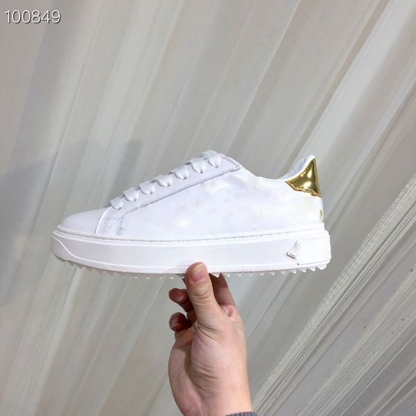 21 designer ladies flat casual shoes leather lace up sneakers letter luxury women shoes 100% fashion platform men's shoes large, Black
21 designer ladies flat casual shoes leather lace up sneakers letter luxury women shoes 100% fashion platform men's shoes large, Black