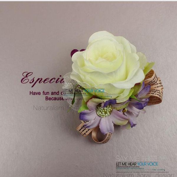 5pcs/lot diy new white rose corsage&wrist flowers groomsman article flowers wedding party decorative corsage and wrist
5pcs/lot diy new white rose corsage&wrist flowers groomsman article flowers wedding party decorative corsage and wrist